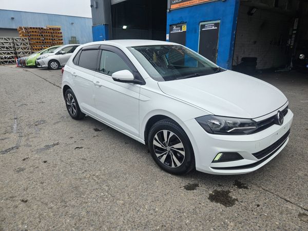 Volkswagen Polo Hatchback, Petrol, 2018, White