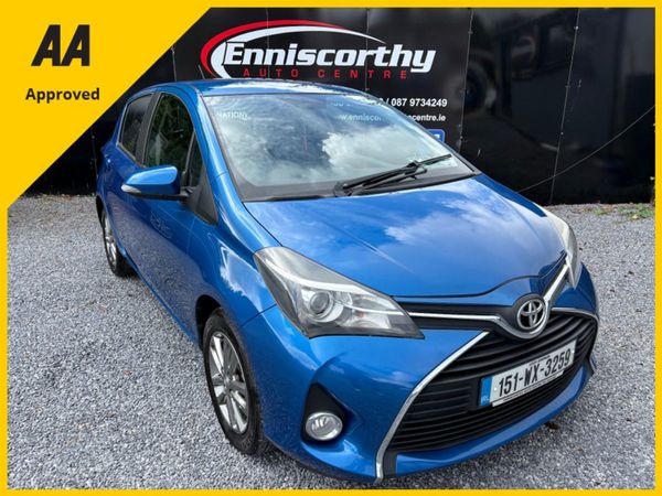 Toyota Yaris Hatchback, Petrol, 2015, Blue