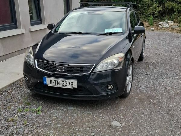 Kia Ceed Hatchback, Diesel, 2011, Black