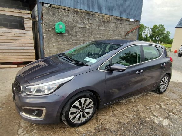 Kia Ceed Hatchback, Diesel, 2016, Silver