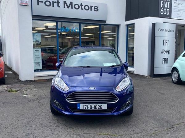 Ford Fiesta Hatchback, Petrol, 2017, Blue