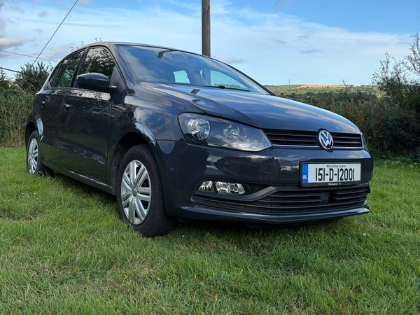Volkswagen Polo Hatchback, Petrol, 2015, Grey