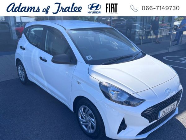 Hyundai i10 Hatchback, Petrol, 2024, White