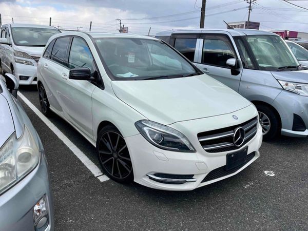 Mercedes-Benz B-Class Hatchback, Petrol, 2012, White