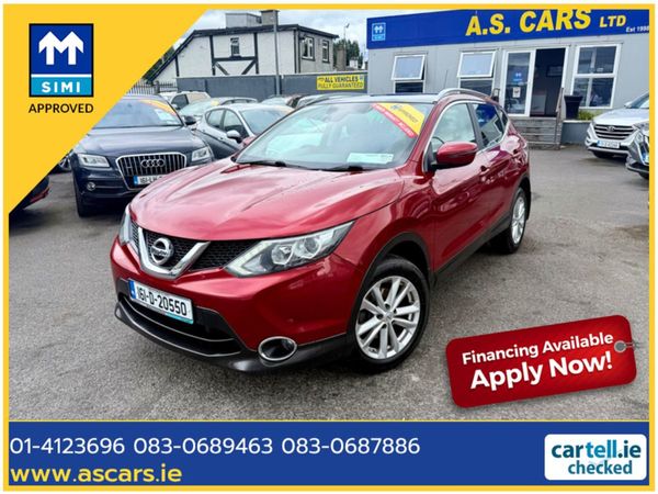 Nissan Qashqai SUV, Diesel, 2016, Red