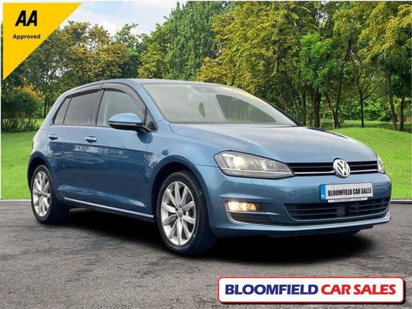 Volkswagen Golf Hatchback, Petrol, 2013, Blue