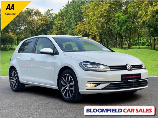 Volkswagen Golf Hatchback, Petrol, 2017, White