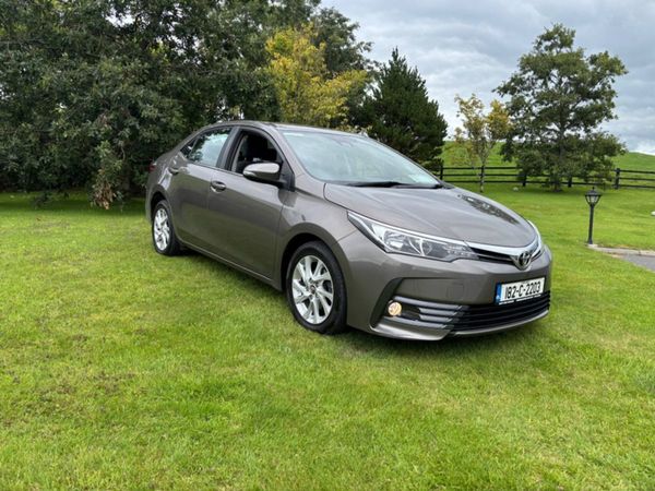 Toyota Corolla Saloon, Diesel, 2018, Grey