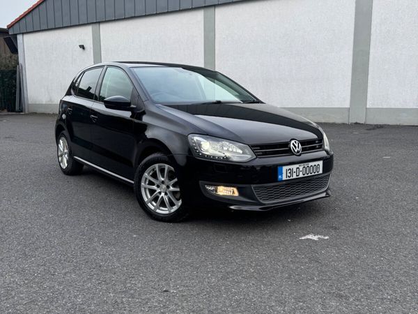 Volkswagen Polo Hatchback, Petrol, 2013, Black
