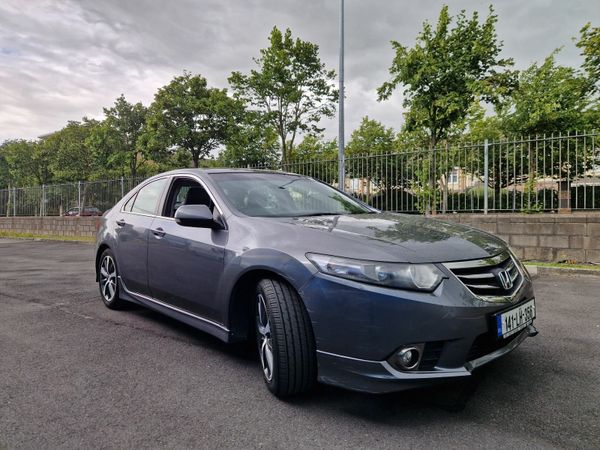 Honda Accord Saloon, Diesel, 2014, Grey