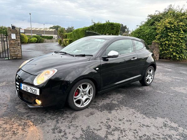 Alfa Romeo Mito Hatchback, Diesel, 2011, Black