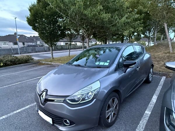Renault Clio Hatchback, Petrol, 2016, Grey
