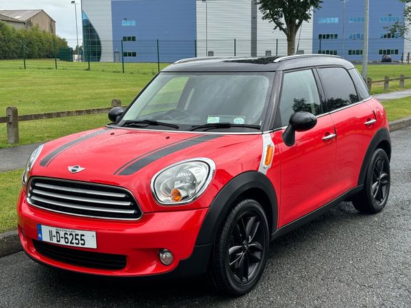 Mini Cooper Hatchback, Diesel, 2011, Red