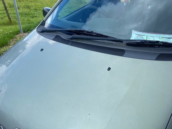 Toyota Yaris Hatchback, Petrol, 2003, Green