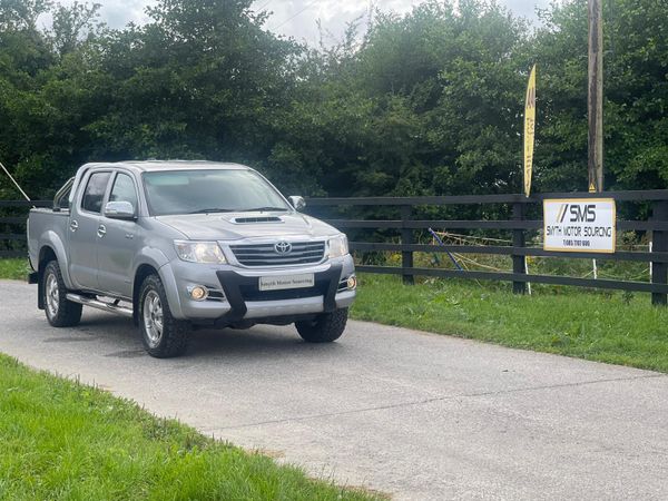 Toyota Hilux Pick Up, Diesel, 2015, Silver