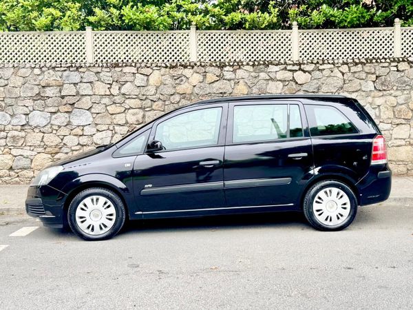 Vauxhall Zafira MPV, Petrol, 2008, Black