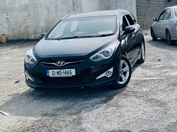 Hyundai i40 Estate/Jeep, Diesel, 2012, Black