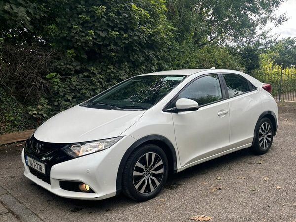 Honda Civic Hatchback, Diesel, 2014, White