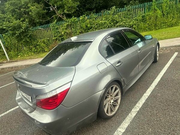 BMW 5-Series Saloon, Diesel, 2007, Grey