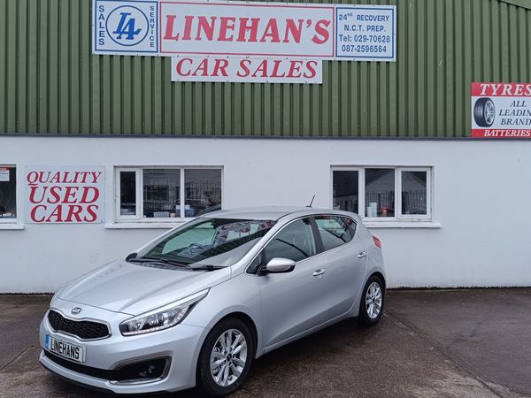 Kia Ceed Hatchback, Diesel, 2016, Silver