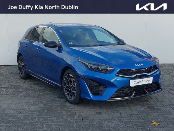 Kia Ceed Hatchback, Petrol, 2023, Blue