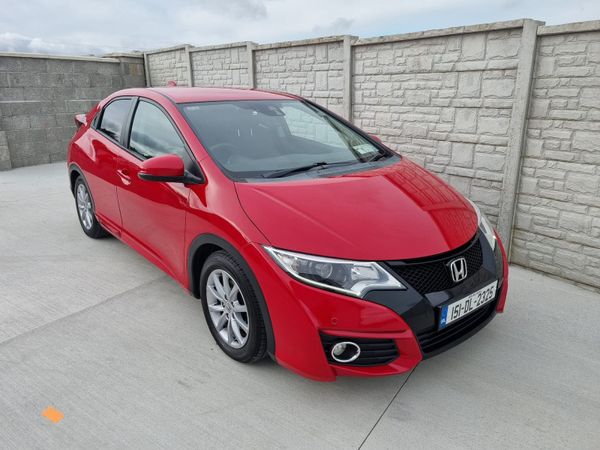 Honda Civic Hatchback, Diesel, 2015, Red