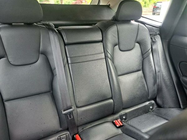 Volvo XC60 SUV, Diesel, 2018, Black