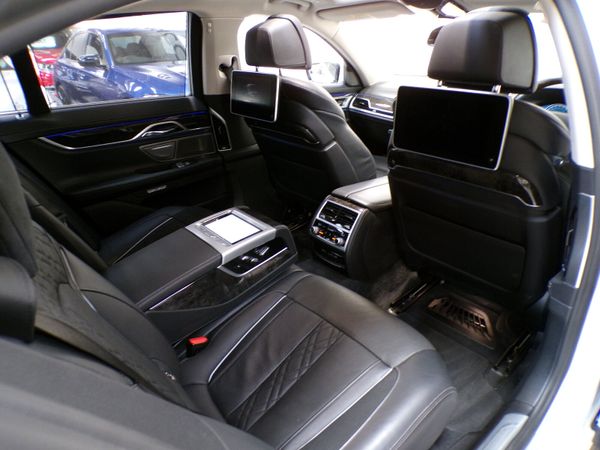 BMW 7-Series Saloon, Petrol Plug-in Hybrid, 2018, White