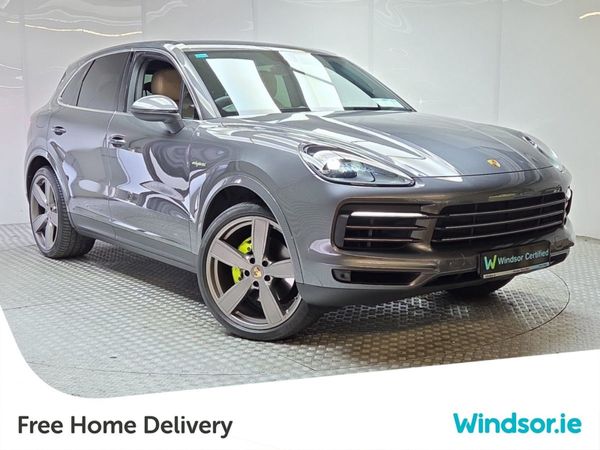 Porsche Cayenne SUV, Petrol Plug-in Hybrid, 2022, Grey