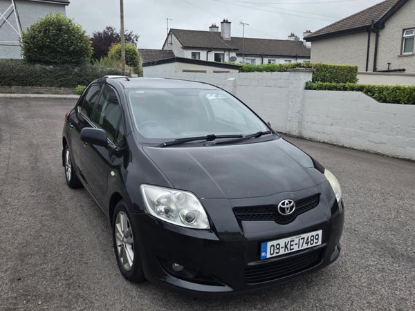 Toyota Auris Hatchback, Diesel, 2009, Black
