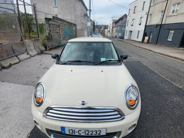 Mini One Hatchback, Petrol, 2013, White