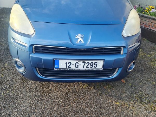 Peugeot Partner Tepee MPV, Diesel, 2012, Blue