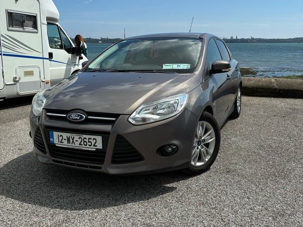 Ford Focus Hatchback, Diesel, 2012, Brown