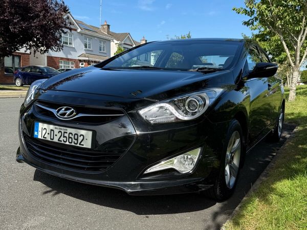 Hyundai i40 Saloon, Diesel, 2012, Black