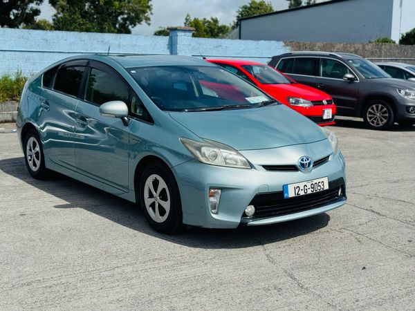 Toyota Prius Hatchback, Petrol Hybrid, 2012, Green