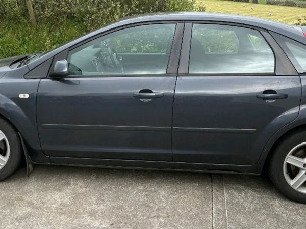 Ford Focus Hatchback, Diesel, 2008, Grey