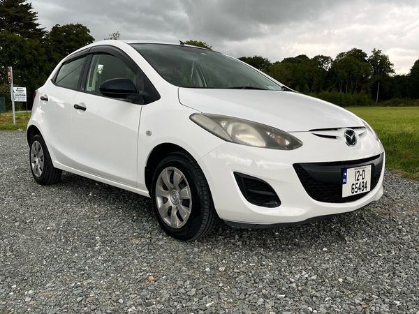 Mazda Demio MPV, Petrol, 2012, White