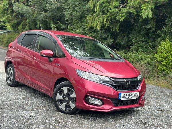 Honda Fit Hatchback, Petrol, 2018, Red