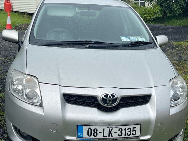 Toyota Auris Hatchback, Petrol, 2008, Silver