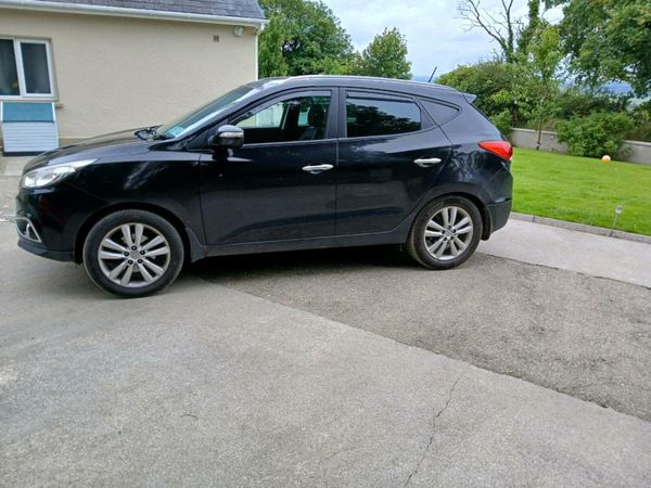 Hyundai ix35 SUV, Diesel, 2012, Black