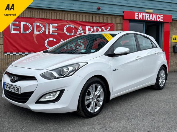 Hyundai i30 Hatchback, Diesel, 2014, White