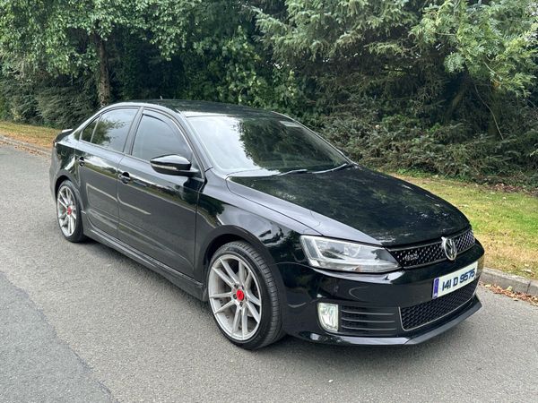 Volkswagen Jetta Saloon, Diesel, 2014, Black