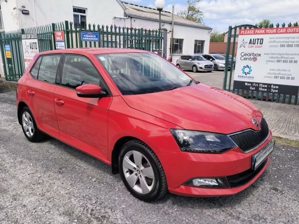 Skoda Fabia Hatchback, Petrol, 2016, Red
