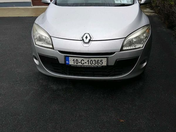 Renault Megane Estate, Diesel, 2010, Silver