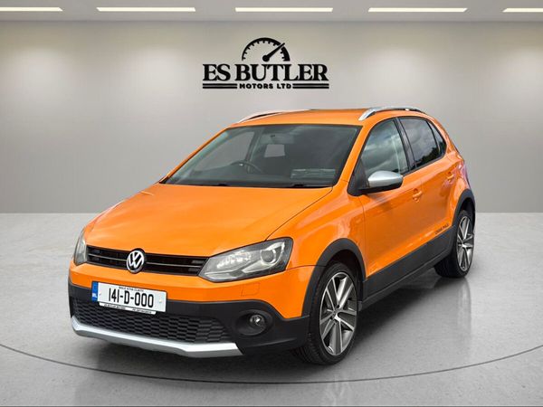 Volkswagen Polo Hatchback, Petrol, 2014, Orange