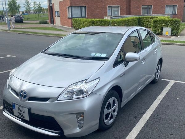 Toyota Prius Hatchback, Petrol Hybrid, 2014, Silver