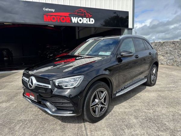 Mercedes-Benz 300 SUV, Hybrid, 2022, Black