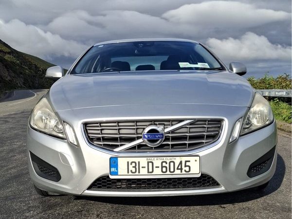 Volvo S60 Saloon, Diesel, 2013, Silver
