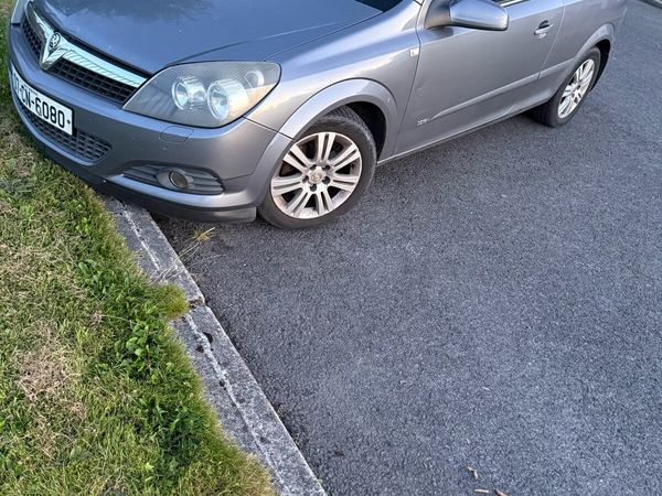 Vauxhall Astra Hatchback, Diesel, 2007, Grey