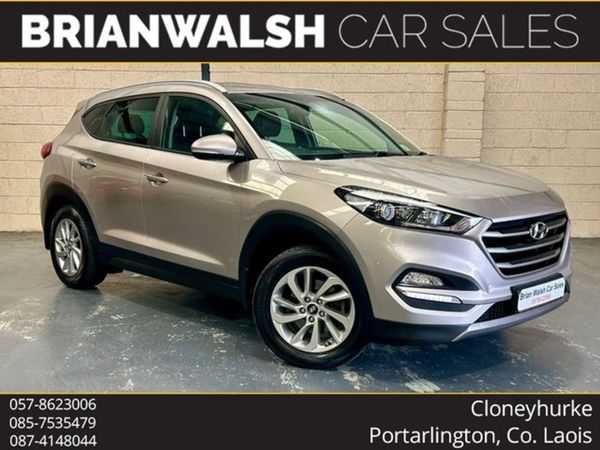 Hyundai Tucson SUV, Diesel, 2016, Gold